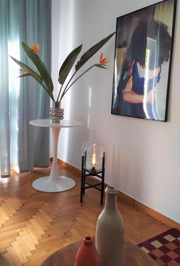 Stylish, Modern In Centre. Apartment *