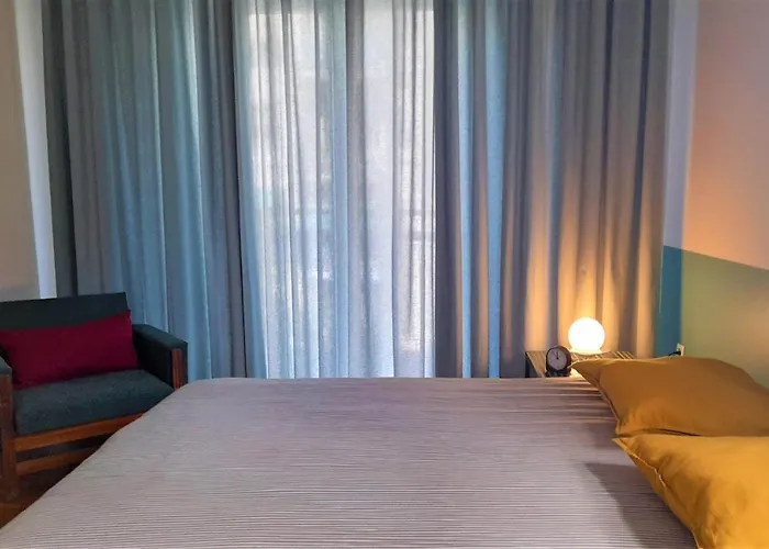 Stylish, Modern Apartment In Athens City Centre.